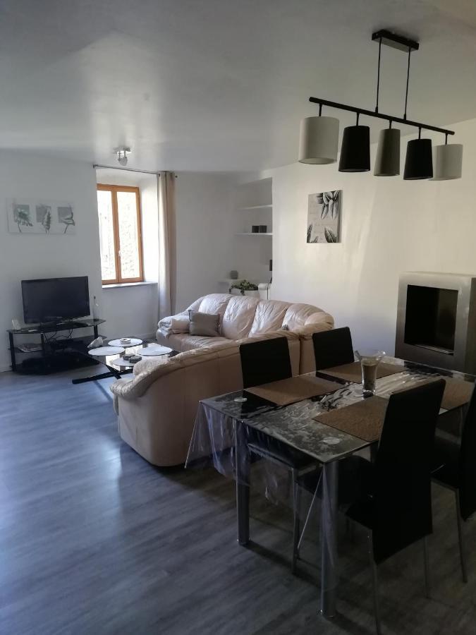 Ancienne Caserne Du Chateau Azille Εξωτερικό φωτογραφία